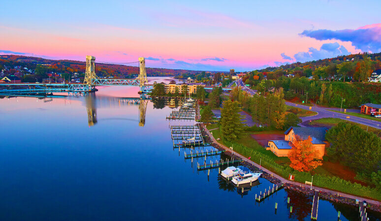 Houghton, MI